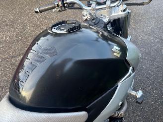 Suzuki  GSR 600 A picture 11