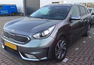 Kia Niro 1.6 GDi H. Execut.L picture 2