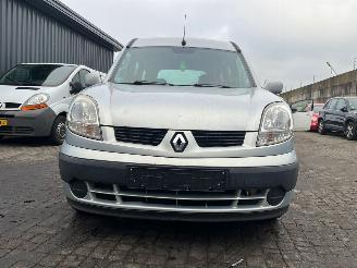 skadebil auto Renault Kangoo 1.6 16V MPV  Benzine 1.598cc 70kW (95pk) 2003/9