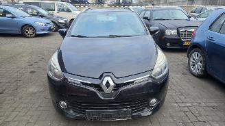 Schadeauto Renault Clio 1.5 Energy dCi 90 FAP Combi/o 4Dr Diesel 1.461cc 66kW (90pk) 2014/6