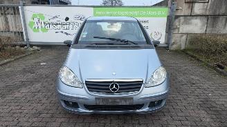 skadebil auto Mercedes A-klasse 2.0 A-180 CDI 16V 5-Drs. Hatchback 4Dr Diesel 1.991cc 80kW (109pk) FWD 2004-06/2012-08 (169.007) OM640940; EURO4 2007/11