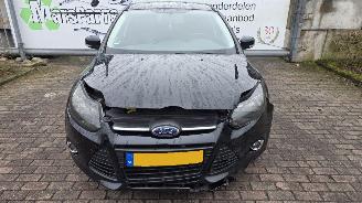 skadebil auto Ford Focus 1.6 Ti-VCT 16V 105 Hatchback  Benzine 1.596cc 77kW (105pk) FWD 2010-07/2018-05  IQDB 2012/3