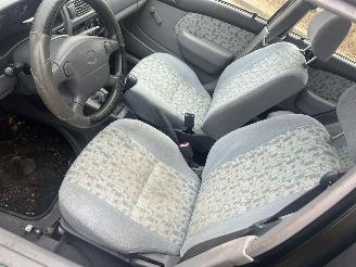 Toyota Starlet 1.3,XLi,GLi 16V Hatchback  Benzine 1.332cc 55kW (75pk) picture 8