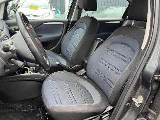 Fiat Punto Evo 1.3 JTD Multijet 85 16V Euro 5 Hatchback  Diesel 1.248cc 63kW (86pk) picture 18