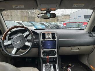 Chrysler 300 C 3.5 V6 24V Combi/o  Benzine 3.518cc 183kW (249pk) RWD 2004-09/2010-12  EGG picture 13