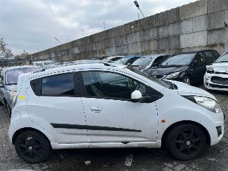 Chevrolet Spark 1.2 16V Hatchback  Benzine 1.206cc 60kW (82pk) FWD 2010-03  B12D1; LMU picture 4