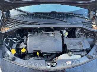 Renault Clio 1.2 16V 65 Hatchback  Benzine 1.149cc 48kW (65pk) picture 23