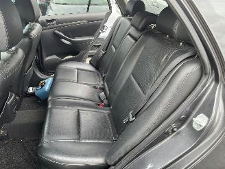 Toyota Avensis 2.0 16V VVT-i D4 Combi/o  Benzine 1.998cc 108kW (147pk) picture 19