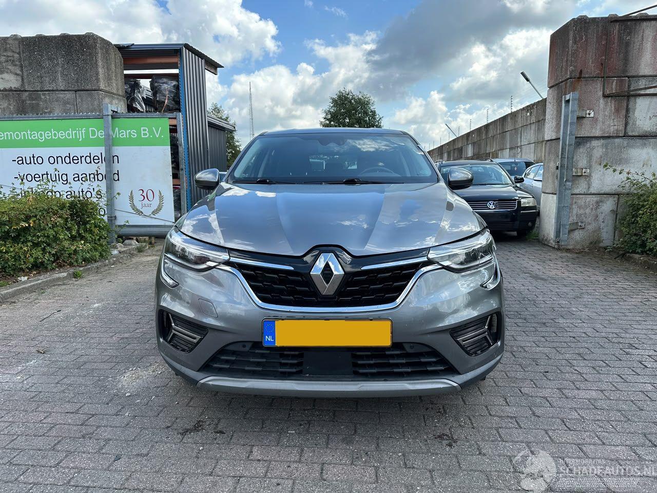 Renault Arkana E-TECH