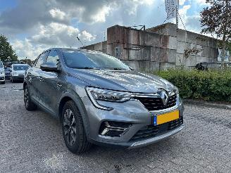 Renault Arkana E-TECH picture 3