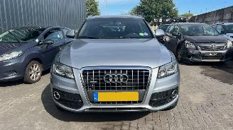 damaged passenger cars Audi Q5 WAUZZZ8R7AA035096 2009/10