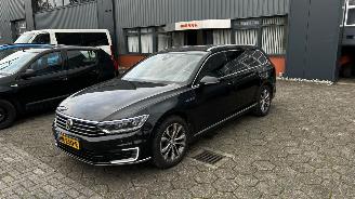 Coche accidentado Volkswagen Passat  2015/12