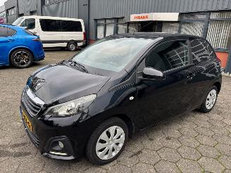 skadebil auto Peugeot 108 1.0 e-VTi68 2014/10