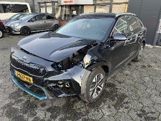 krockskadad bil auto Kia e-Niro 64 kWh 2020/10