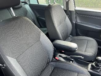 Skoda Rapid Skoda Rapid 1.2 TSI Greentech Businessline picture 26