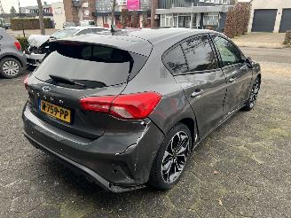 Ford Focus 1.5 Ecoboost ST-Line Vignale picture 3