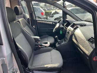 Opel Zafira 1.6 7 Persoons Business picture 19