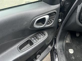 Fiat 500L Living 1.4 T-Jet Lounge picture 13