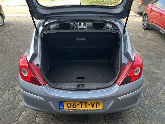 Opel Corsa 1.2 16V Essentia picture 20
