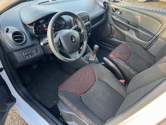 Renault Clio 0.9 TCe Authentique picture 17