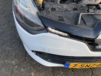 Renault Clio 0.9 TCe Authentique picture 11