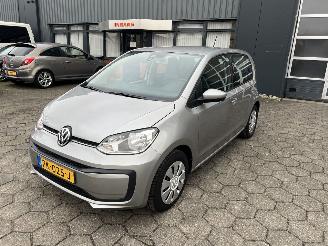 Unfallwagen Volkswagen Up! 1.0 BMT Move up 2017/7