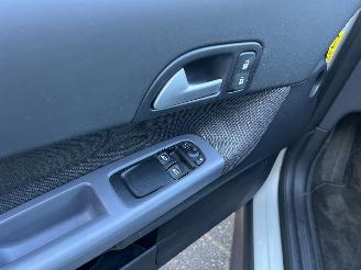 Volvo C-30 1.6 Kinetic picture 10