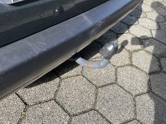 Peugeot 207 SW 1.4 16V VTI picture 19