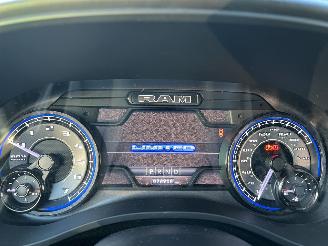 Dodge Ram 1500 Limited 5.7 V8 CC 4X4 picture 13