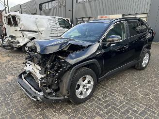 Unfallwagen Toyota Rav-4 2.5 Hybrid Active 2WD 2019/12