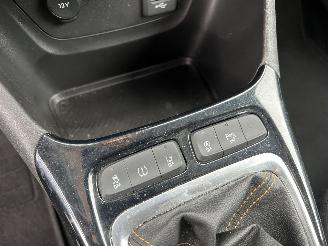 Opel Crossland X 1.2 Turbo Innovation picture 19