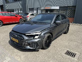 Unfallwagen Audi A3 40 TFSI e Business edition 2021/1
