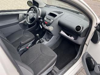 Toyota Aygo 1.0  NOW 3-drs picture 17