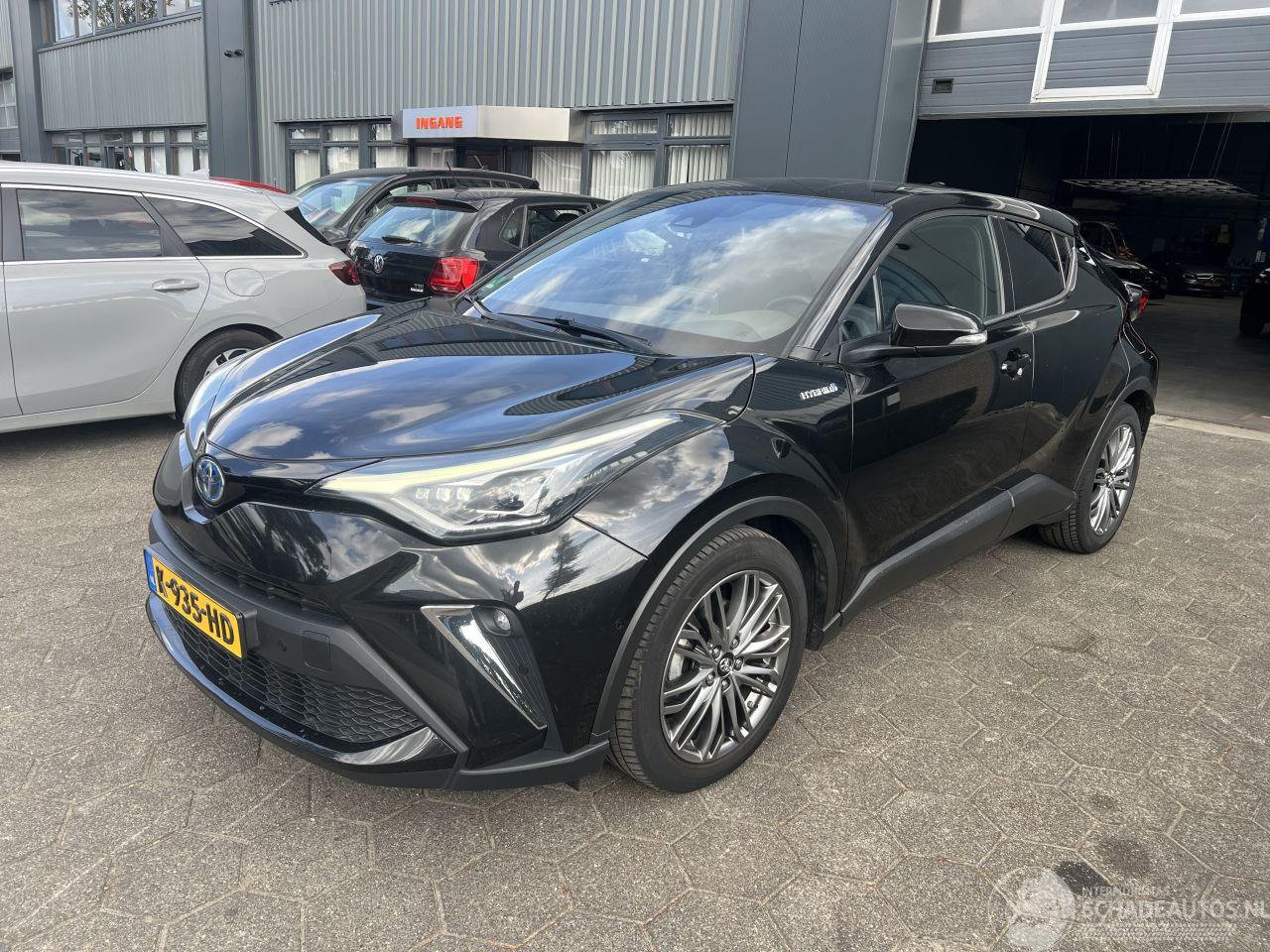Toyota CH-R 2.0 Hybrid Executive