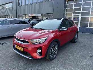 krockskadad bil auto Kia Stonic 1.0 T-GDi ExecutiveLine 2019/4