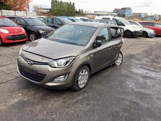 disassembly passenger cars Hyundai I-20 i20, Hatchback, 2008 / 2015 1.2i 16V 2013/2