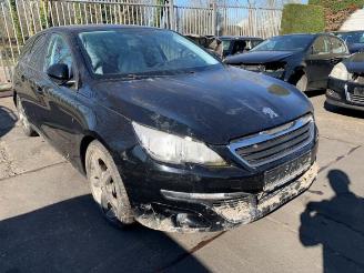 demontáž osobní automobily Peugeot 308 308 SW (L4/L9/LC/LJ/LR), Combi 5-drs, 2014 / 2021 1.6 BlueHDi 120 2014/8