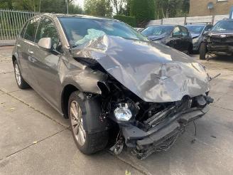 Coche siniestrado Volkswagen Golf Golf VII (AUA), Hatchback, 2012 / 2021 1.6 TDI 16V 2013/3
