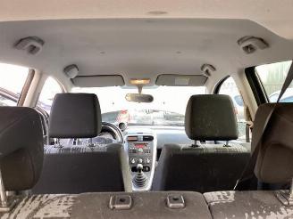 Opel Agila Agila (B), MPV, 2008 / 2014 1.0 12V picture 24