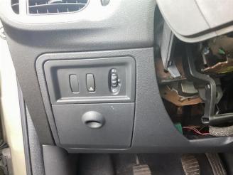 Renault Modus Modus/Grand Modus (JP), MPV, 2004 / 2012 1.2 16V TCE 100 picture 16