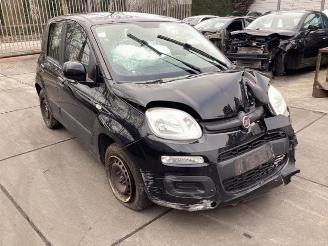 Salvage car Fiat Panda Panda (312), Hatchback, 2012 0.9 TwinAir 65 2013/3