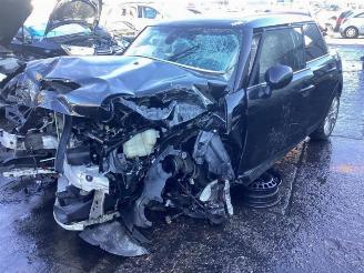 Dezmembrări autoturisme Mini Cooper S Mini (F55), Hatchback 5-drs, 2013 2.0 16V Cooper S 2016/6