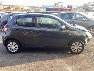 Peugeot 108 108, Hatchback, 2014 1.0 12V VVT-i picture 7