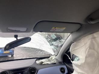 Hyundai I-10 i10 (B5), Hatchback, 2013 / 2019 1.0 12V picture 16