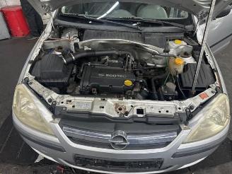demontáž osobní automobily Opel Corsa Corsa C (F08/68), Hatchback, 2000 / 2009 1.2 16V Twin Port 2005/4