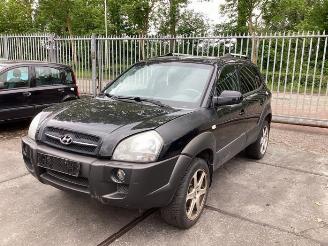  Hyundai Tucson Tucson (JM), SUV, 2004 / 2010 2.0 16V CVVT 4x2 2005/9