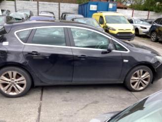 Opel Astra Astra J (PC6/PD6/PE6/PF6), Hatchback 5-drs, 2009 / 2015 1.6 Turbo 16V picture 3