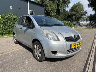 Schadeauto Toyota Yaris 1.0 12V VVT-i Hatchback  Benzine 998cc 51kW (69pk) FWD 2005-08/2011-12 (KSP90) 1KRFE 2007/12