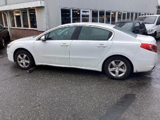 Peugeot 508 508 (8D), Sedan, 2010 / 2018 2.0 Hybrid4 16V picture 30