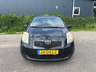 Toyota Yaris Yaris II (P9), Hatchback, 2005 / 2014 1.0 12V VVT-i picture 9